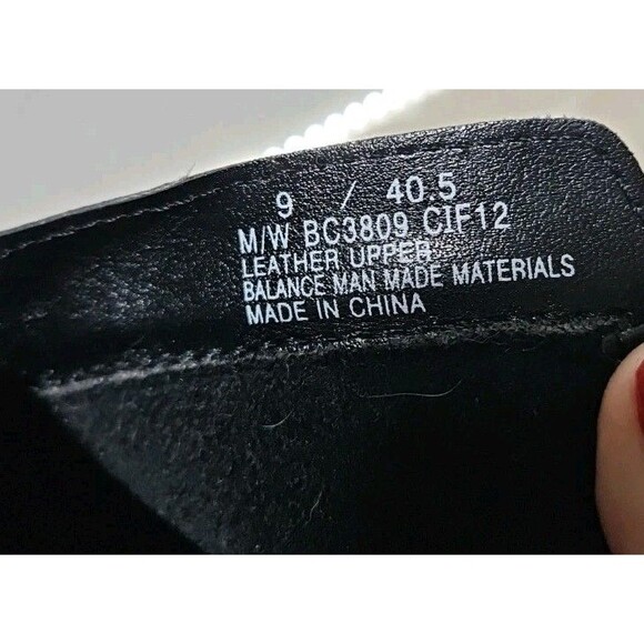 BOC Born Womens Size 9M Black Leather Dual Zip Ankle Boots Retro Look - Picture 6 of 10